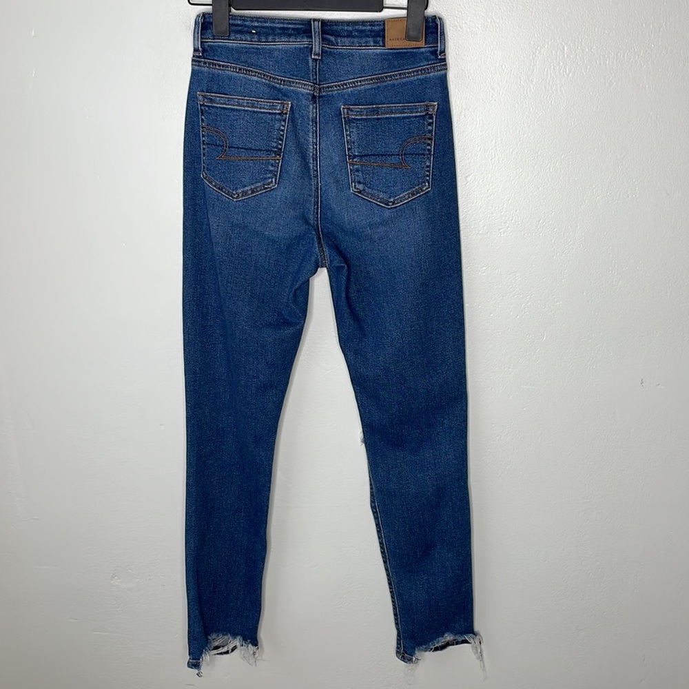 NWOT American Eagle Mom jeans - Picture 6 of 10
